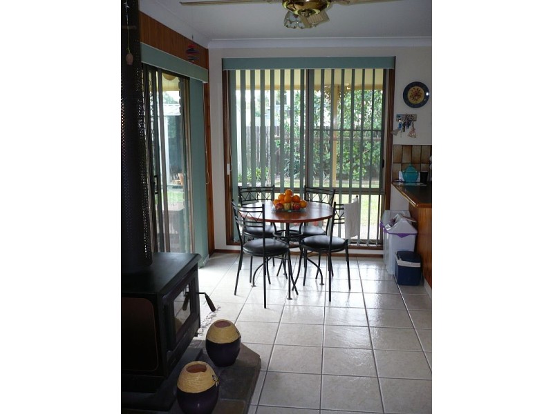 17 Amundsen Avenue, Shoalhaven Heads NSW 2535