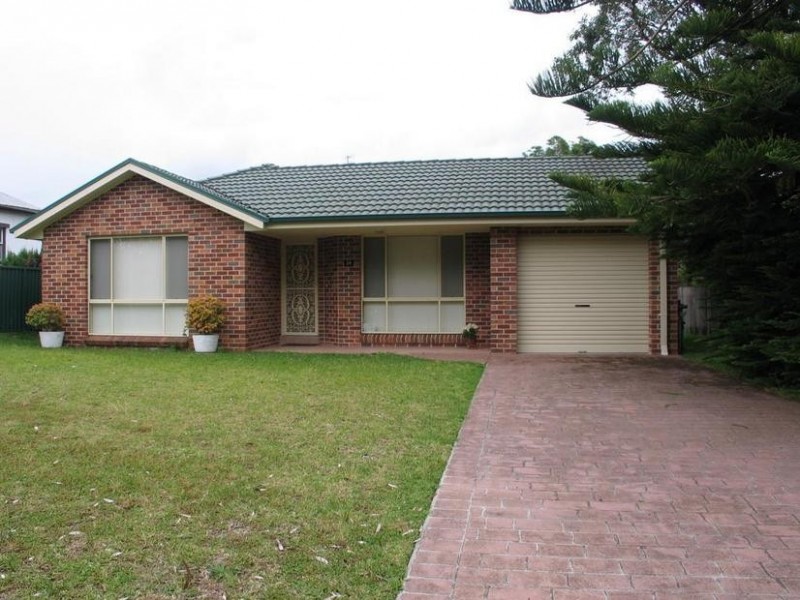 38 McIntosh Street, Shoalhaven Heads NSW 2535