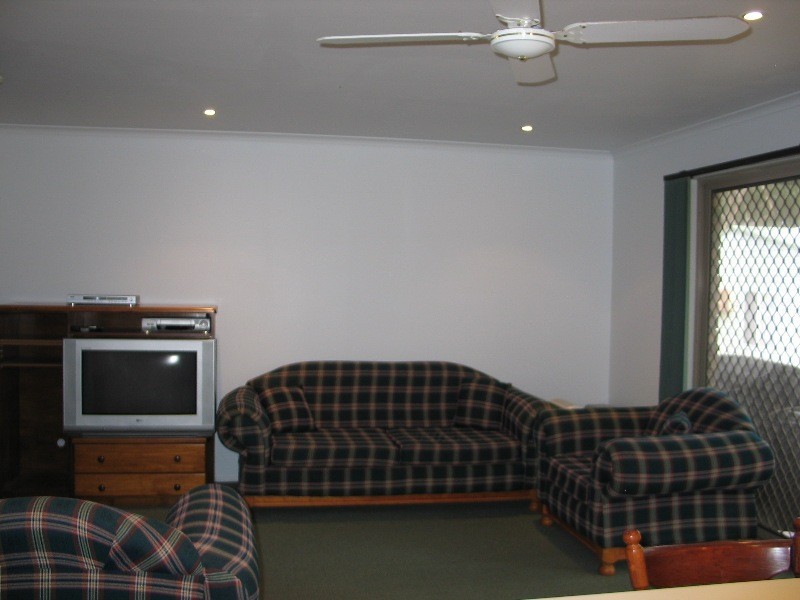 12 Renown Avenue, Shoalhaven Heads NSW 2535