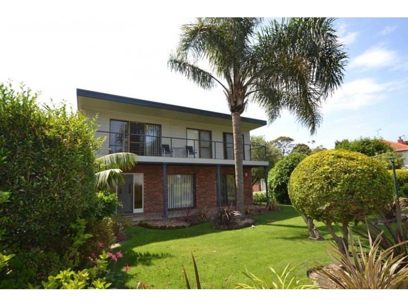 21 River Road, Shoalhaven Heads NSW 2535