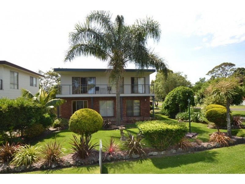 21 River Road, Shoalhaven Heads NSW 2535