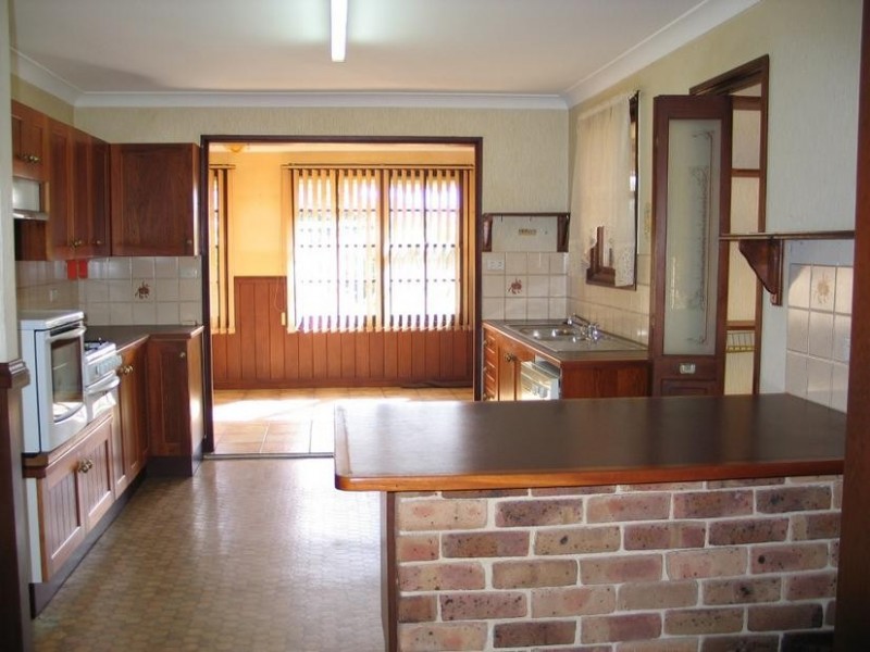 23 Bass Road, Shoalhaven Heads NSW 2535