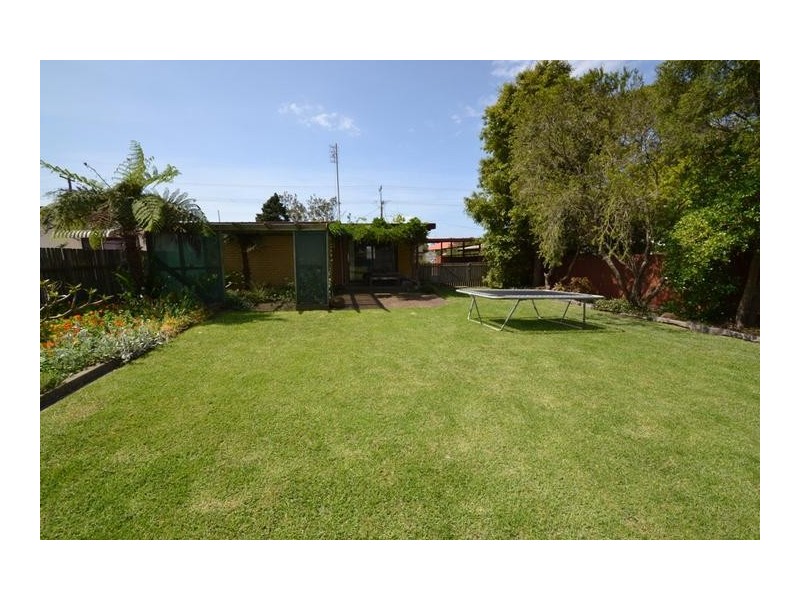 20 Ravenscliffe Road, Shoalhaven Heads NSW 2535