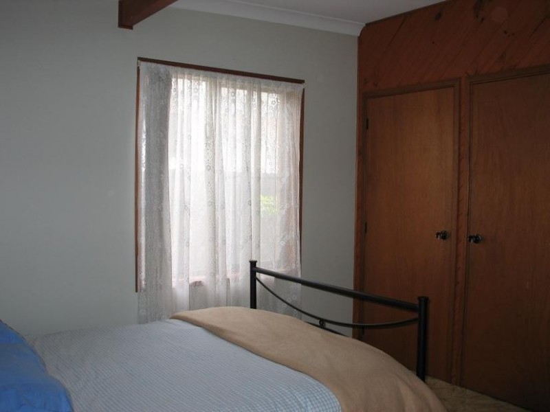 20 Ravenscliffe Road, Shoalhaven Heads NSW 2535