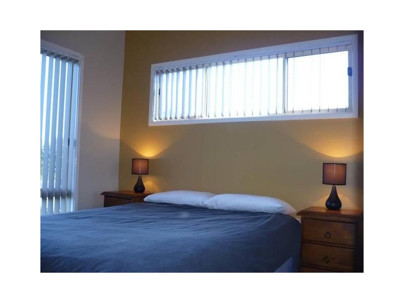 26 McIntosh Street, Shoalhaven Heads NSW 2535