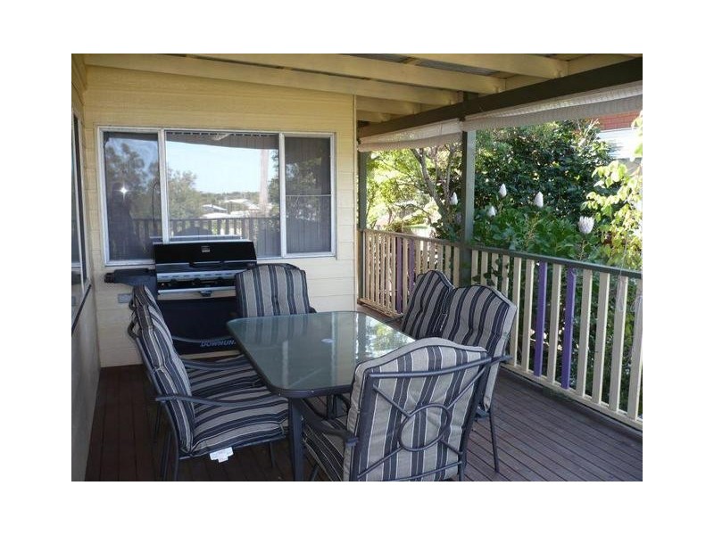 26 McIntosh Street, Shoalhaven Heads NSW 2535