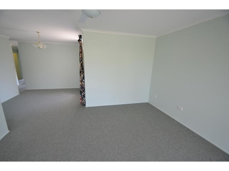 27 Shackleton Street, Shoalhaven Heads NSW 2535