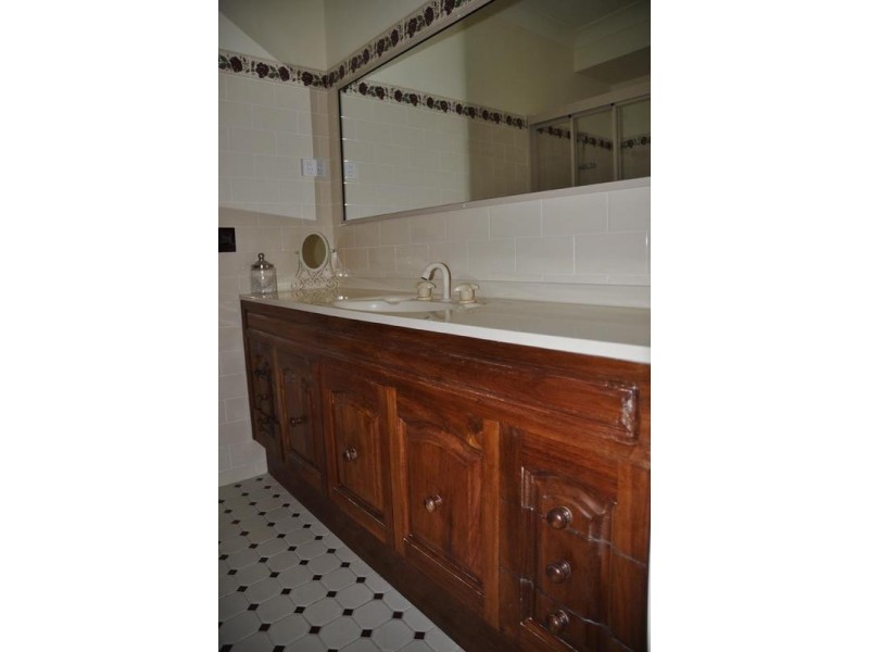 114 Scott St, Shoalhaven Heads NSW 2535