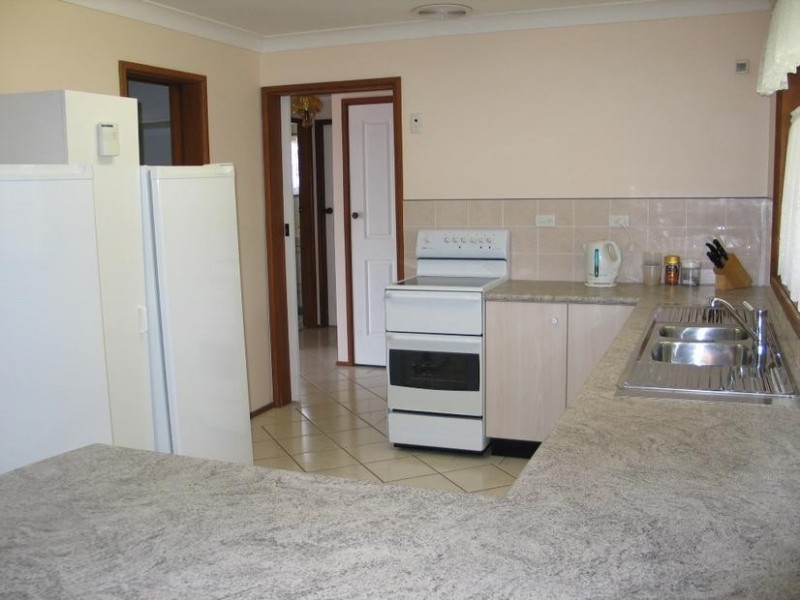 23 Golden Hill Avenue, Shoalhaven Heads NSW 2535