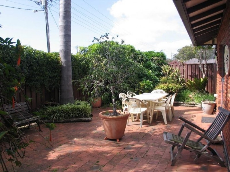 1 Cheltenham Drive, Shoalhaven Heads NSW 2535