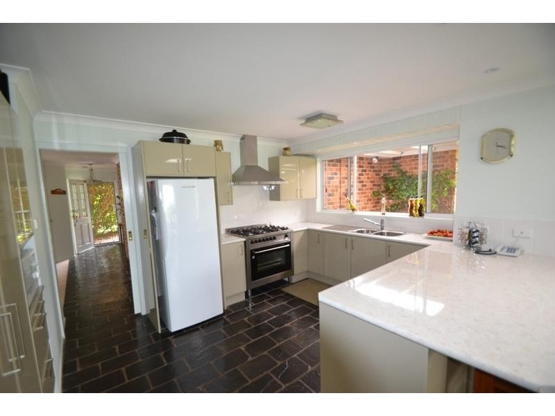 41 Amundsen Avenue, Shoalhaven Heads NSW 2535