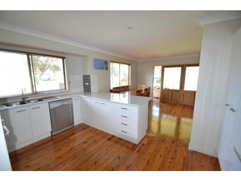 54 Jerry Bailey Road, Shoalhaven Heads NSW 2535