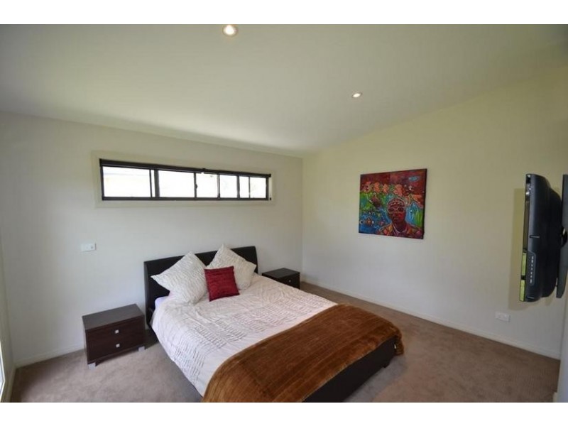 54 Jerry Bailey Road, Shoalhaven Heads NSW 2535