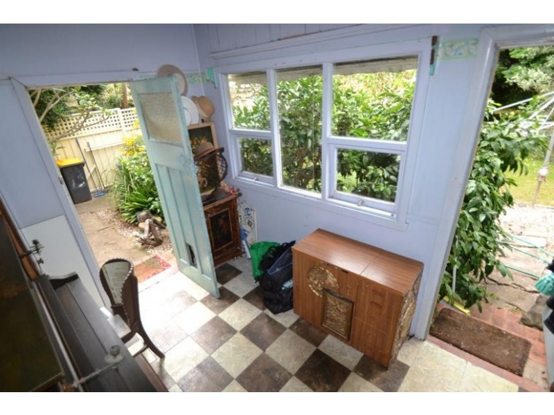 73 River Road, Shoalhaven Heads NSW 2535