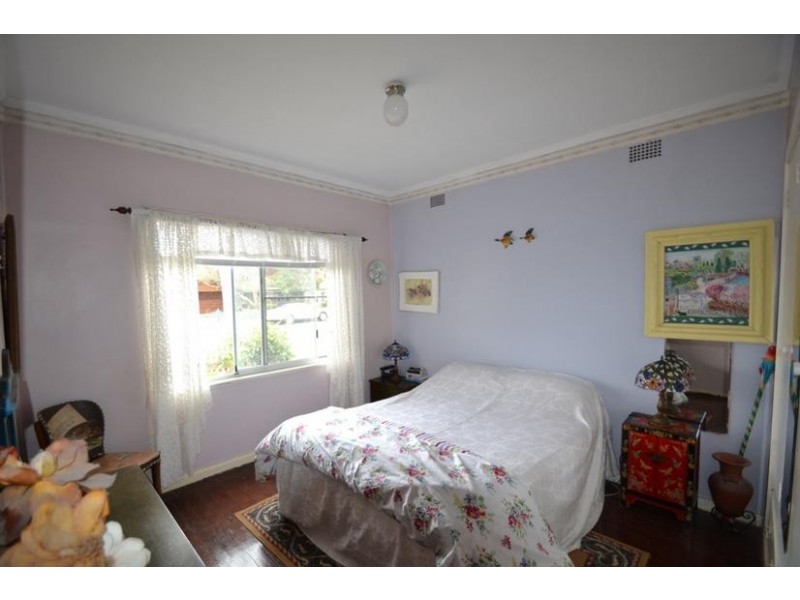 73 River Road, Shoalhaven Heads NSW 2535