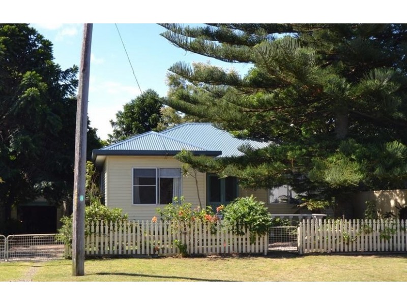 73 River Road, Shoalhaven Heads NSW 2535