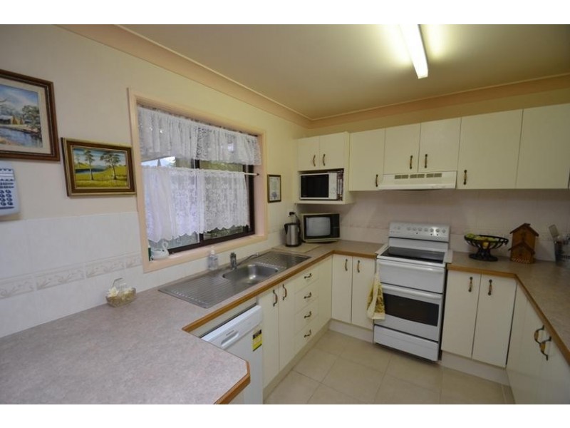 5a Oval Drive, Shoalhaven Heads NSW 2535