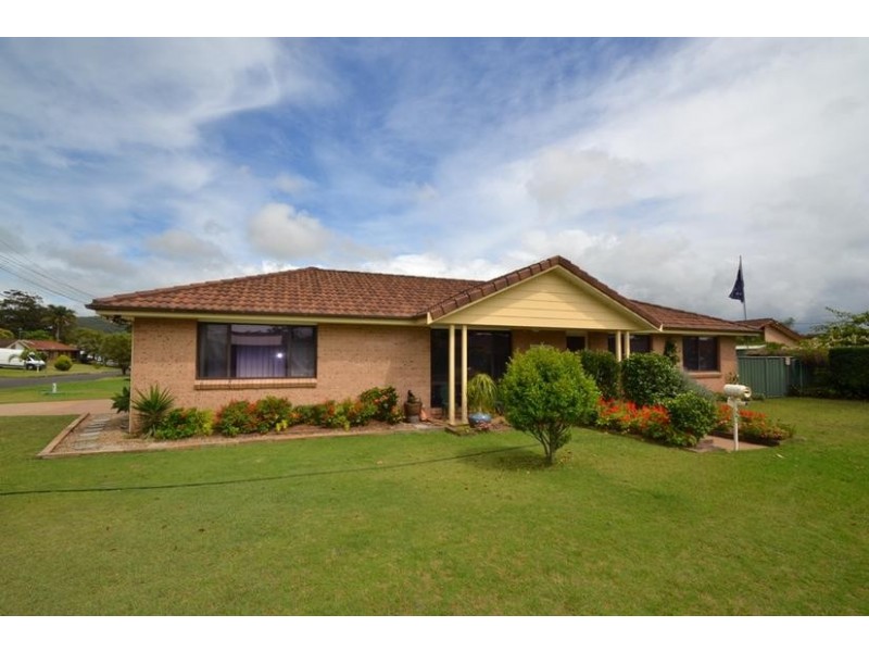 5a Oval Drive, Shoalhaven Heads NSW 2535