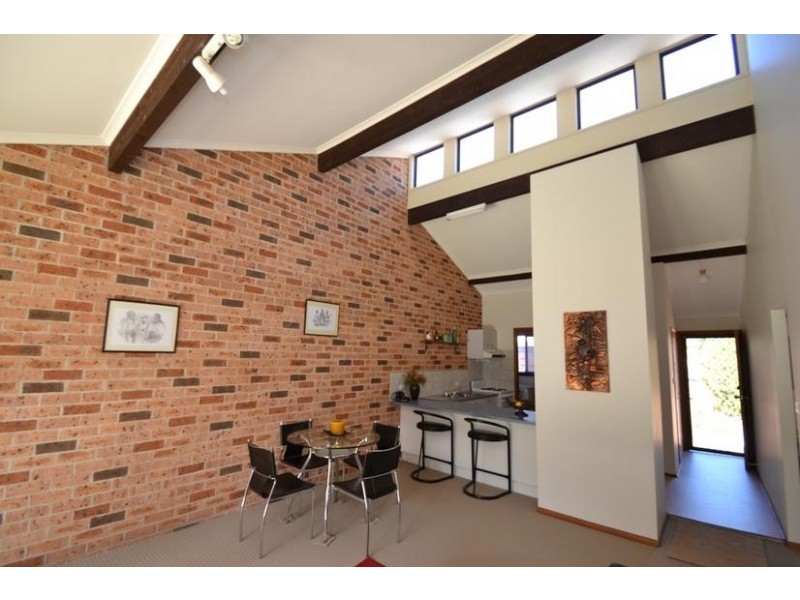 11/27 Bowada Street, Bomaderry NSW 2541