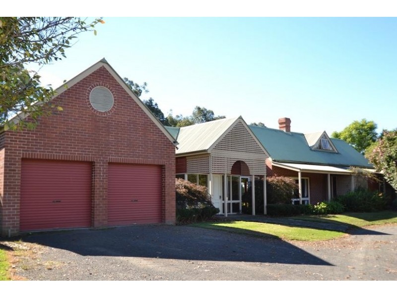 C130 Princes Highway, Meroo Meadow NSW 2540