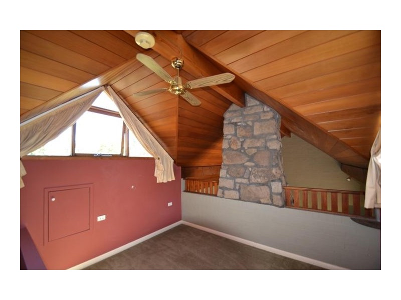 C130 Princes Highway, Meroo Meadow NSW 2540