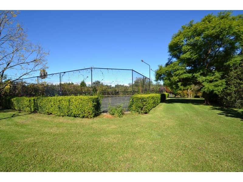 C130 Princes Highway, Meroo Meadow NSW 2540