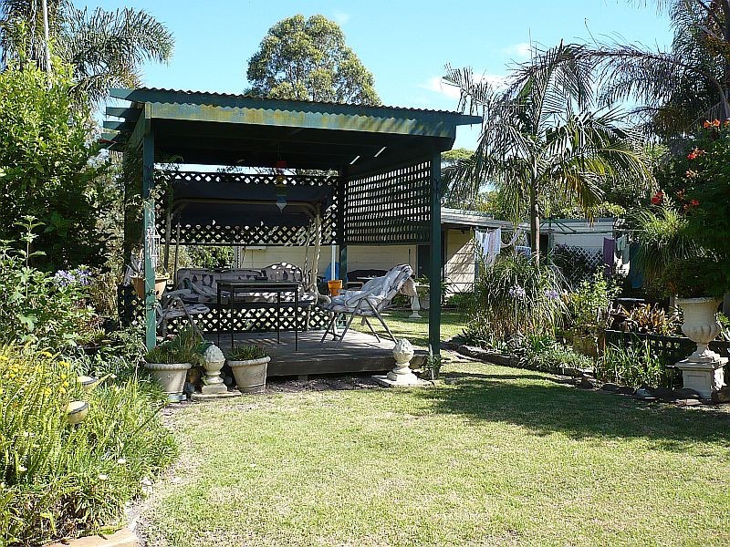 1 River Road, Shoalhaven Heads NSW 2535