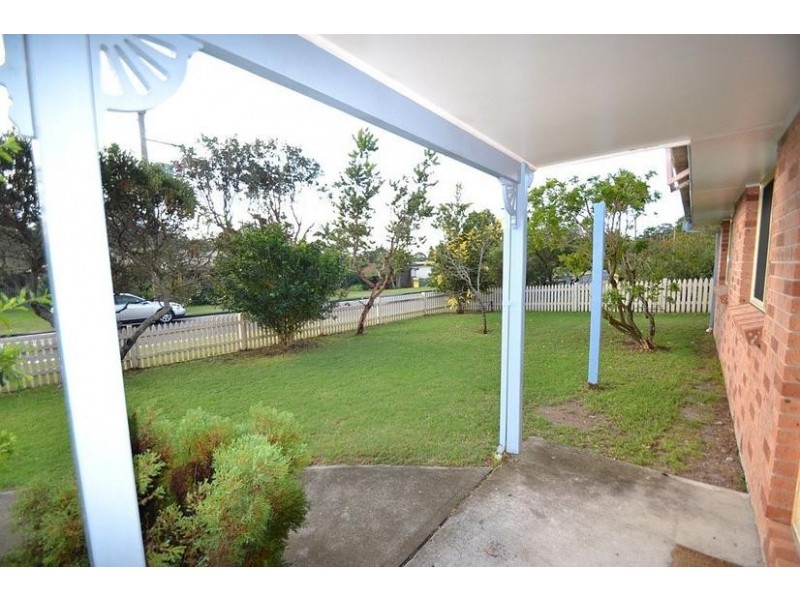 26 Shackleton Street, Shoalhaven Heads NSW 2535