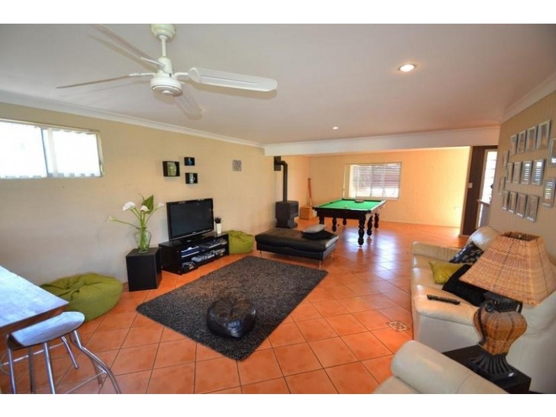 90 Scott Street, Shoalhaven Heads NSW 2535