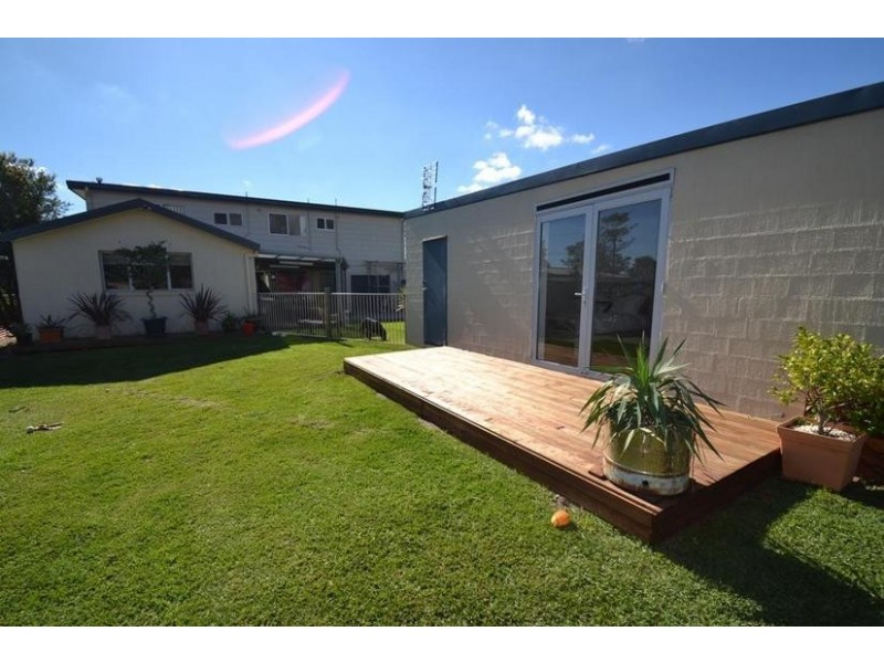 90 Scott Street, Shoalhaven Heads NSW 2535