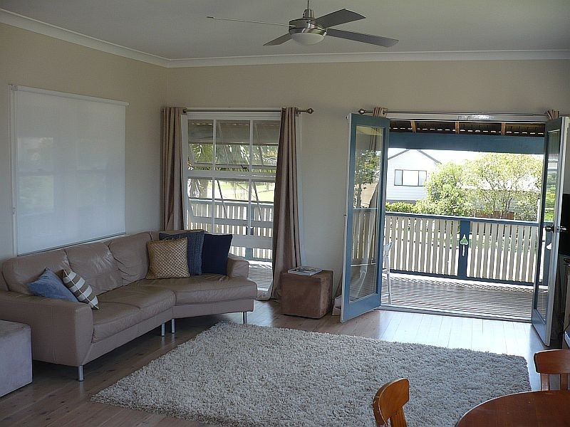 59 River Road, Shoalhaven Heads NSW 2535