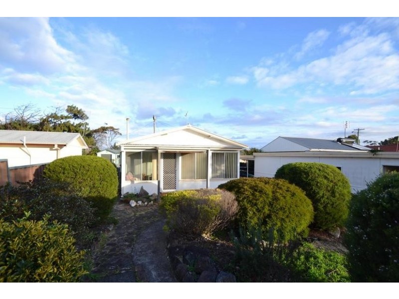 81 River Road, Shoalhaven Heads NSW 2535