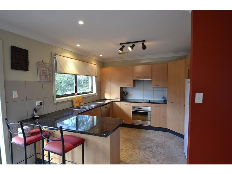 36 Shackleton Street, Shoalhaven Heads NSW 2535