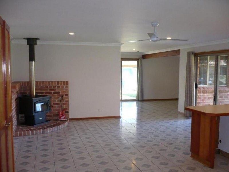 5 Gray Close, Shoalhaven Heads NSW 2535