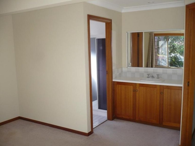 5 Gray Close, Shoalhaven Heads NSW 2535