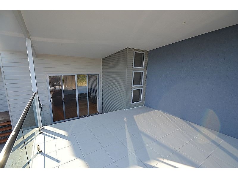 30a McIntosh Street, Shoalhaven Heads NSW 2535