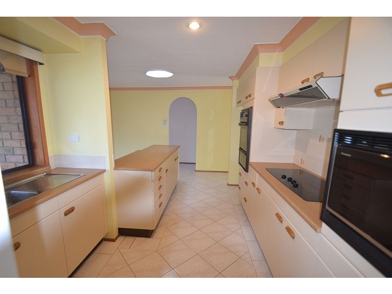 22 Golden Hill Avenue, Shoalhaven Heads NSW 2535