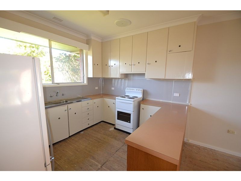 31 Bolt Street, Shoalhaven Heads NSW 2535