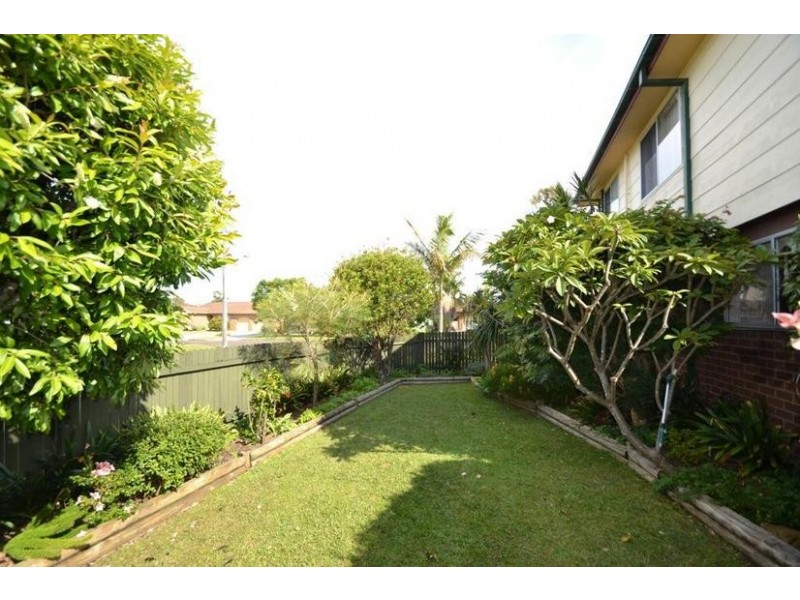 3 Davison Drive, Shoalhaven Heads NSW 2535