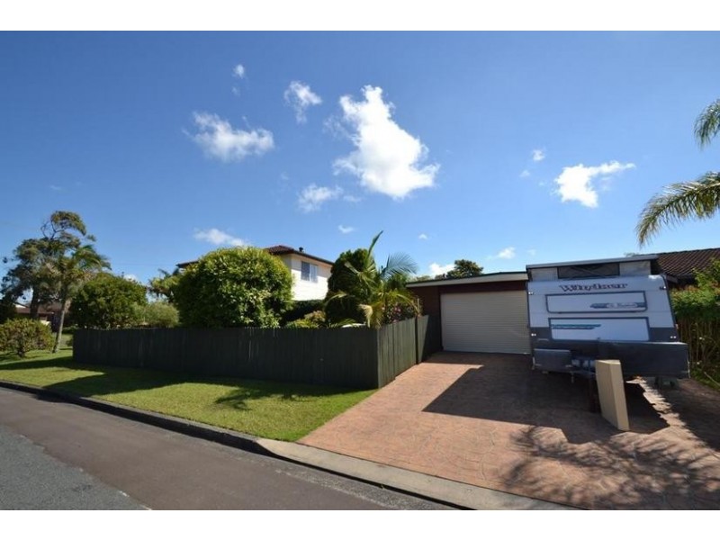 3 Davison Drive, Shoalhaven Heads NSW 2535