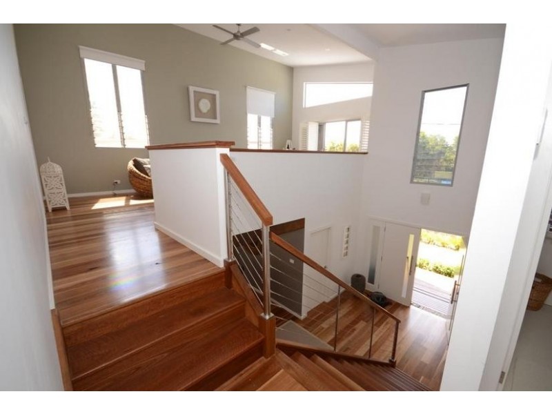 11 Staples Street, Shoalhaven Heads NSW 2535