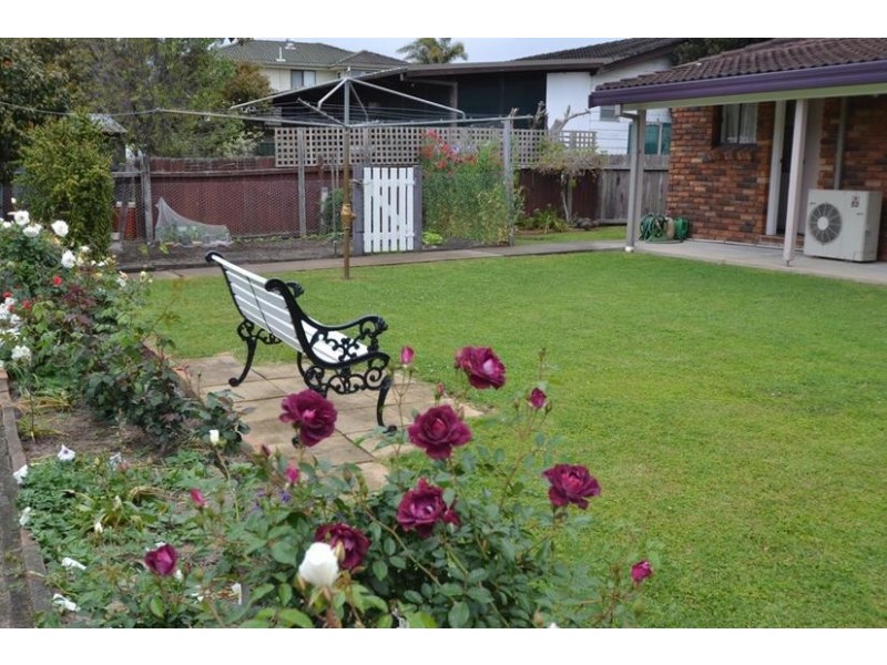 8 Boyd Street, Shoalhaven Heads NSW 2535