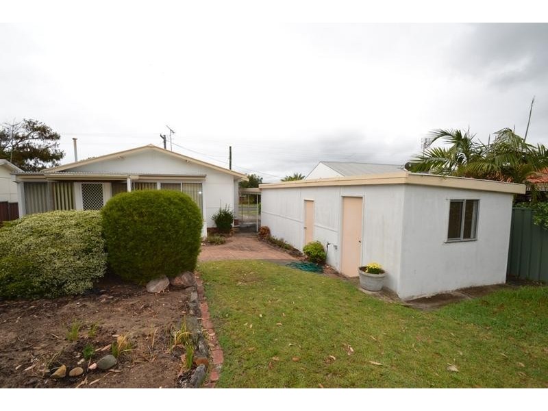 81 River Road, Shoalhaven Heads NSW 2535