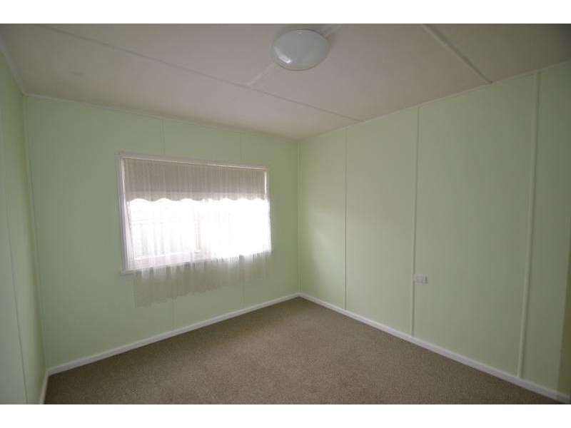 81 River Road, Shoalhaven Heads NSW 2535