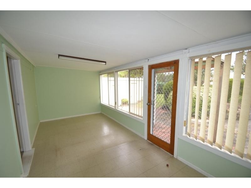 81 River Road, Shoalhaven Heads NSW 2535