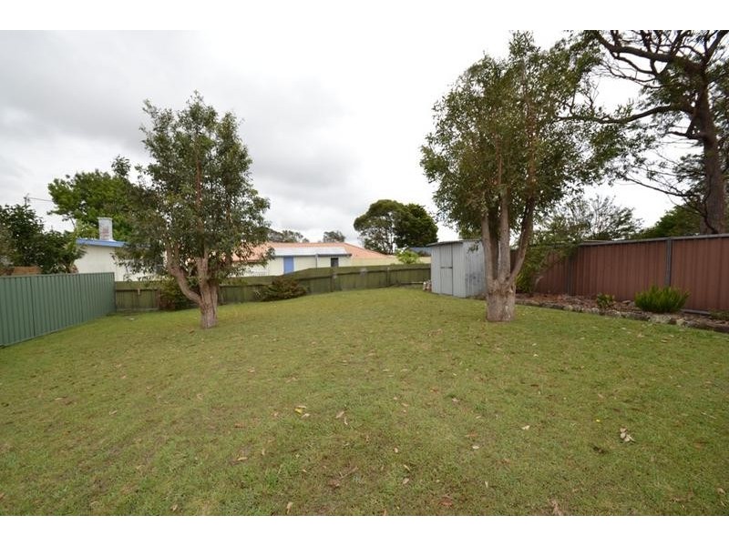 81 River Road, Shoalhaven Heads NSW 2535