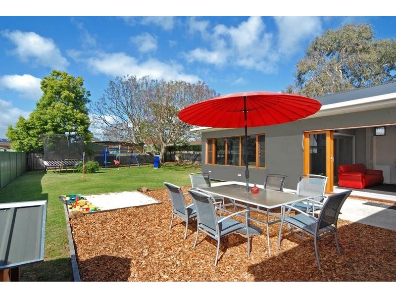 24 Amundsen Avenue, Shoalhaven Heads NSW 2535