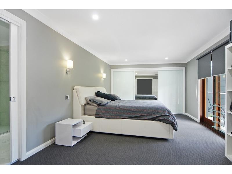 24 Amundsen Avenue, Shoalhaven Heads NSW 2535