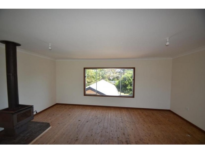 35 Ravenscliffe Road, Shoalhaven Heads NSW 2535