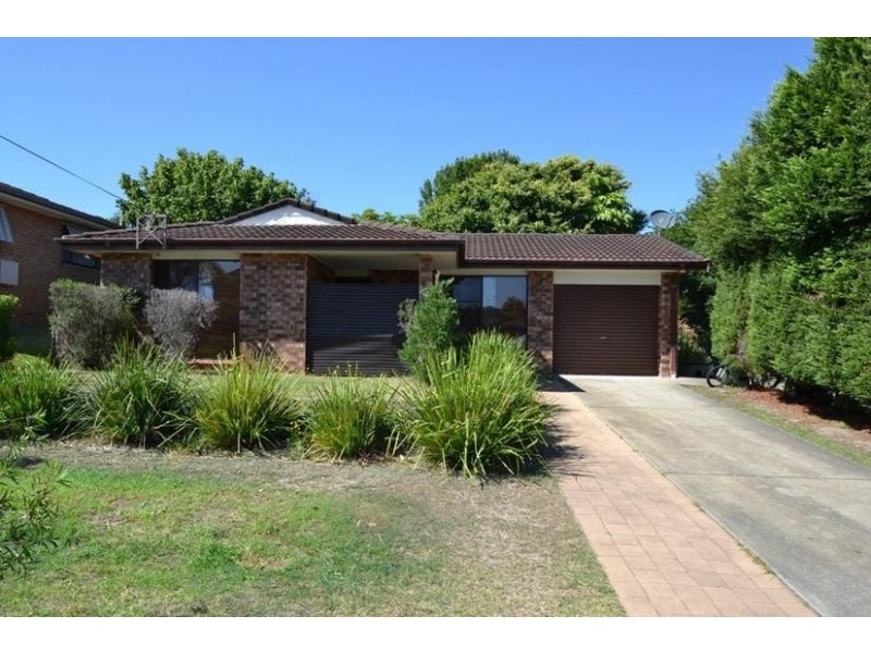 80 Scott Street, Shoalhaven Heads NSW 2535